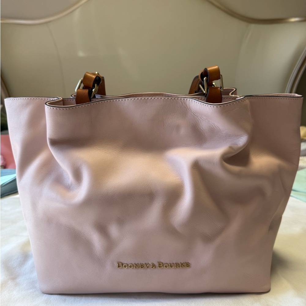 Dooney & Bourke Flynn Leather Tote Bag in Blush color